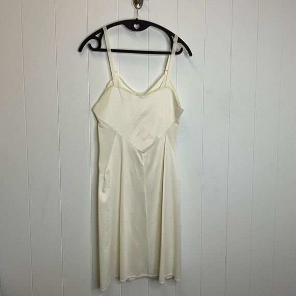 Lingerie Nylon Satin Slip Dress 34 S Floral Lace Adjustable Straps Beige Vintage - Picture 6 of 10